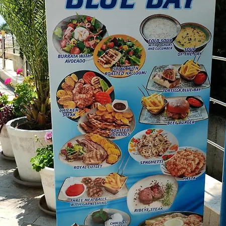 Blue Bay 酒店