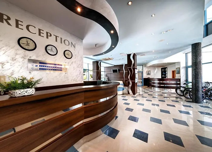 Blue Bay Szálloda 3*