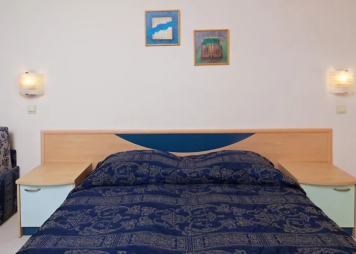 Отель Blue Bay Солнечный берег