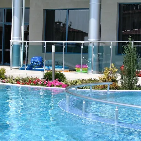 Blue Bay 3* 阳光海滩